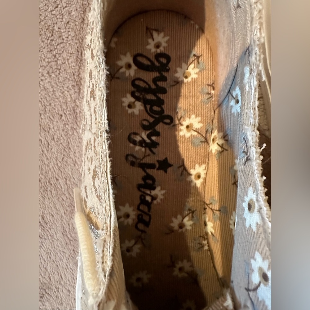 Brand New Gypsy Jazz Slip Ons. View 4